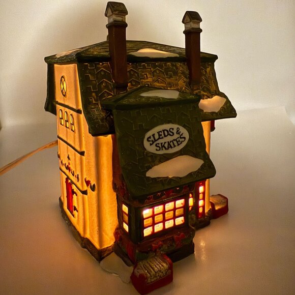 Department 56 Elfie’s Sleds & Skates North Pole Series 56251 Lighted House & Box - Picture 2 of 16